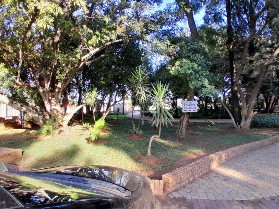 Commercial Property for Sale in Waterglen A H North West